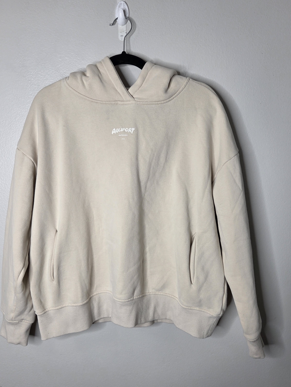 Wilo The Label Women's Cream Hoodie Sweatshirt